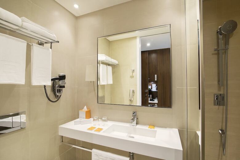 Hotel Centro Waha By Rotana