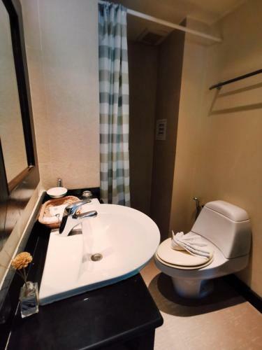 Hotel Enjoy's Beach House Karon