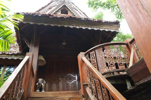 Hotel Pai Treehouse