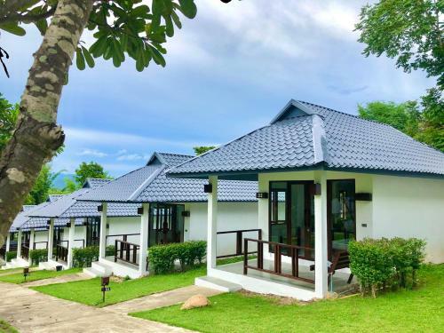 Posada Diamond Village Pai