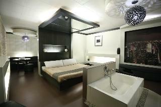 Hotel Victoria Court Suites
