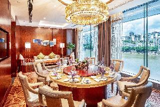 Hotel Holiday Inn Neijiang Riverside