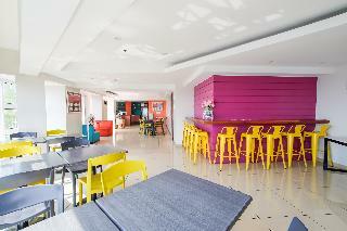 Hotel Myspace@bgc Managed By Zen Rooms
