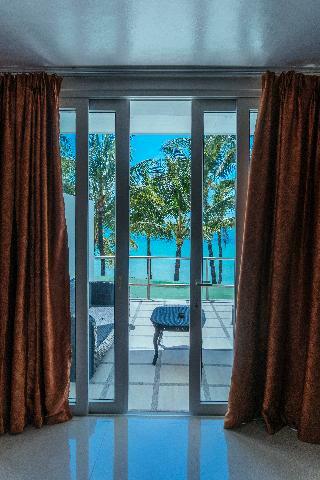 Hotel Calypso Beach And Dive Resort