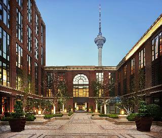 Conrad Tianjin