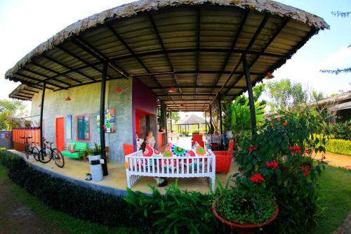 Hotel Kirina Retro House