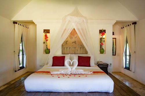 Lodge Phu Pai Art Resort