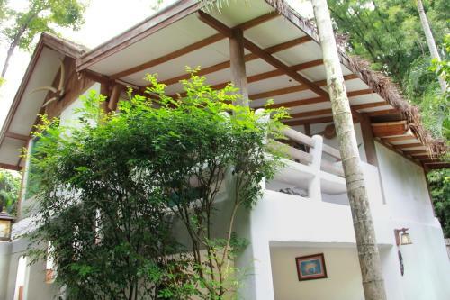Hotel Pai Island Resort