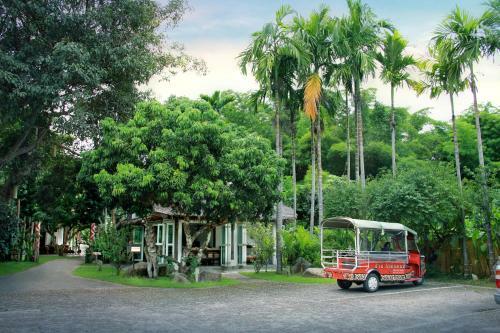 Hotel Pai Island Resort
