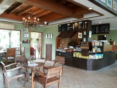Hotel Bura Lumpai Resort