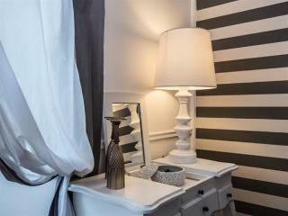 Bed & Breakfast Colors Luxury Inn