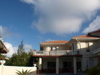 Hotel Carana Beach Hilltop