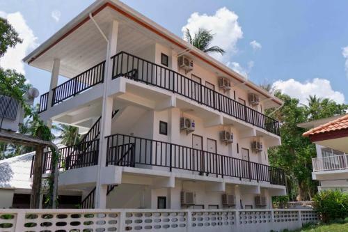Apartamentos Superpro Samui