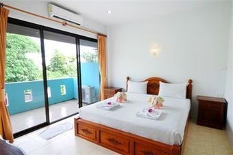 Hostal Holiday Guest House