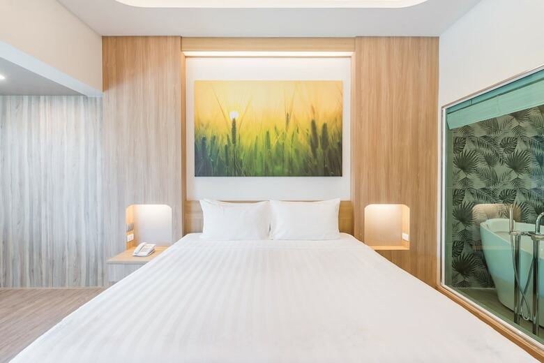 Hotel Chaba Cabana Beach Resort & Spa