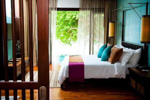 Hotel Sareeraya Villas & Suites