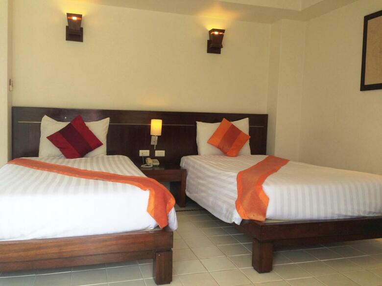 Hotel Evergreen Resort