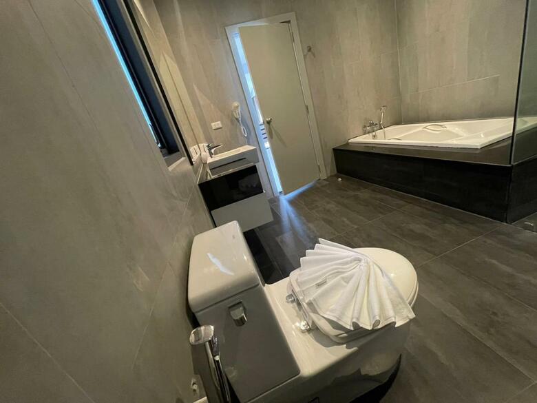 Hotel Evergreen Resort