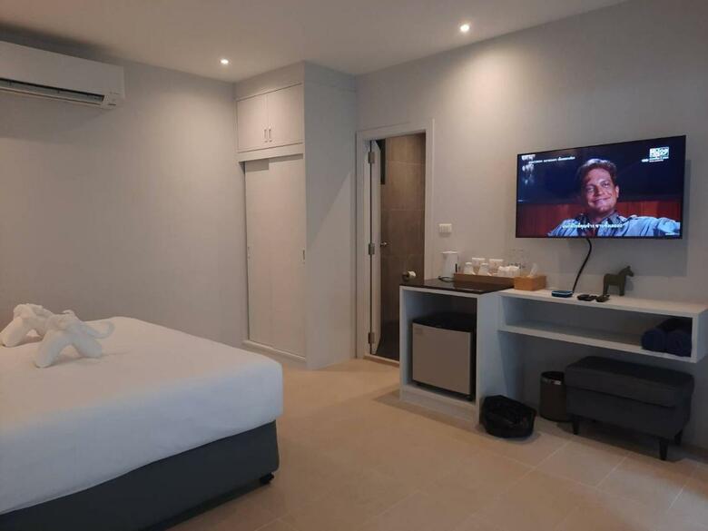 Hotel Evergreen Resort
