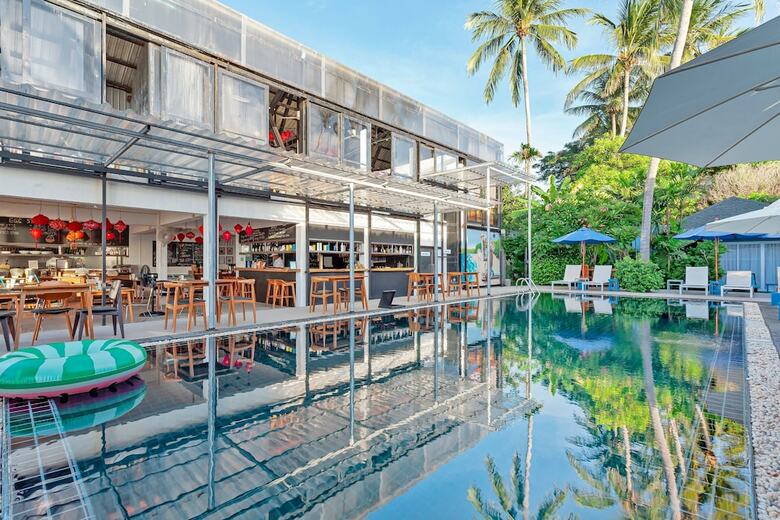 Hotel Malibu Beach Resort