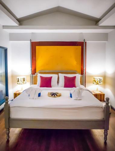 Hotel Tango Beach Resort