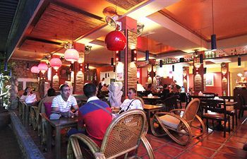 Hostal Khaosan Holiday