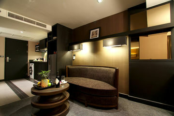 Hotel Golden Tulip Mandison Suites