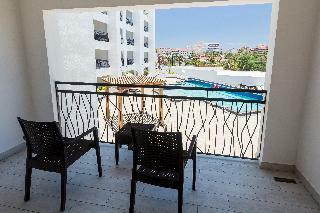 Medano Hotel & Suites