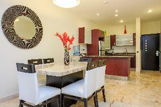 Apartamentos El Faro Residences
