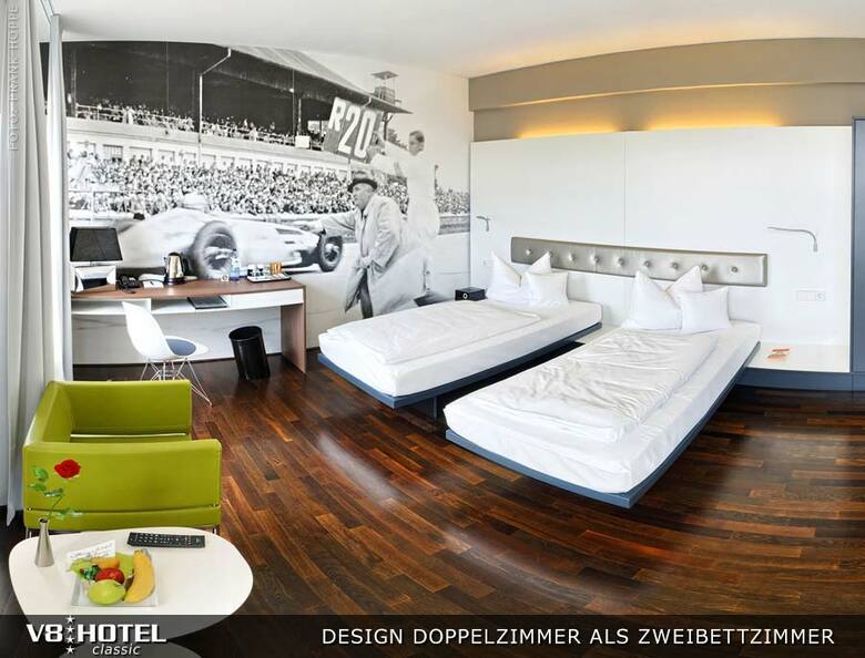 V8 Hotel Motorworld Region Stuttgart, Bw Premier