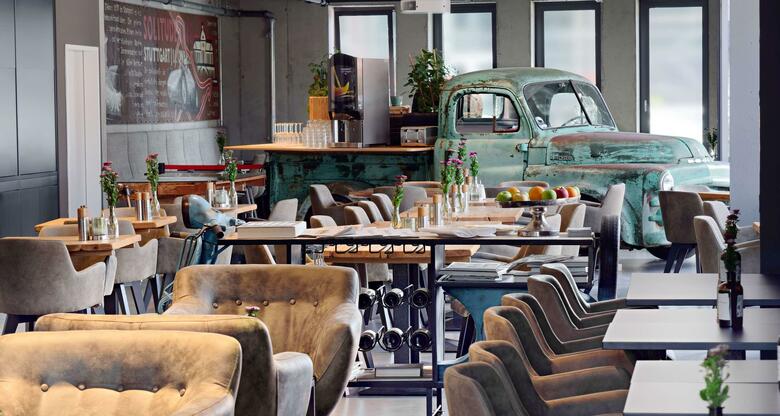 V8 Hotel Motorworld Region Stuttgart, Bw Premier