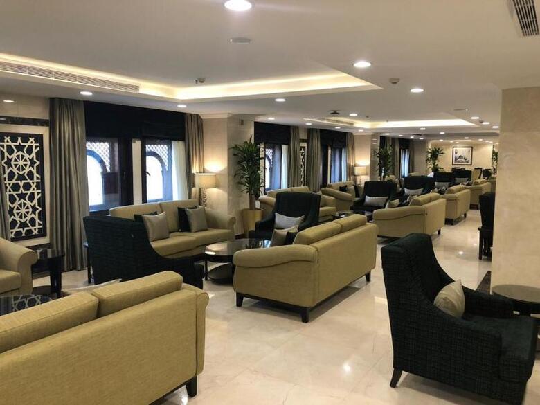 Taiba Front Hotel
