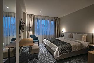 Hotel Mona Plaza