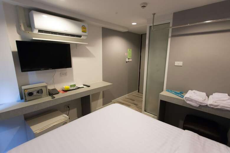 Nantra Ploenchit Hotel