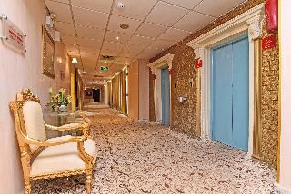 Capital O 419 Al Safeer Hotel