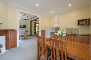 Hotel Willowbrook Country Apartments