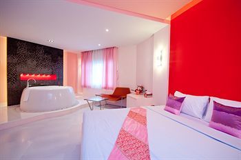 Hotel Siam Paradise Entertainment Complex