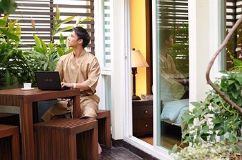Aparthotel Amaranta Suites