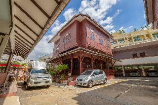 Hostal Baan Boran
