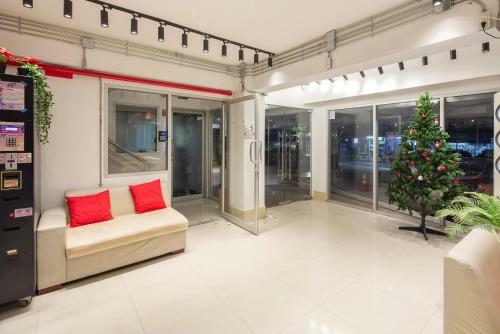 Apartamentos Gems Park