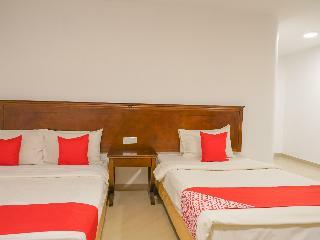 Oyo 1227 AA Inn