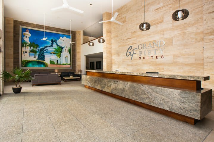 Hotel Grand Fifty Suites