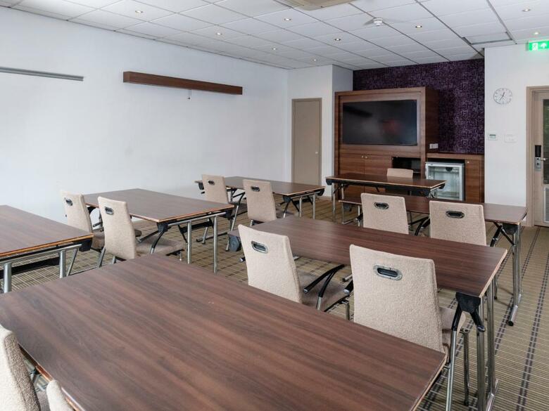 Hotel Express By Holiday Inn Greenwich