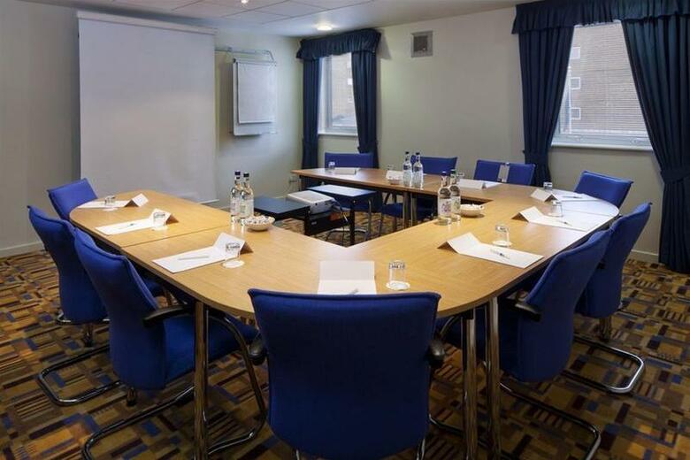 Hotel Express By Holiday Inn Limehouse