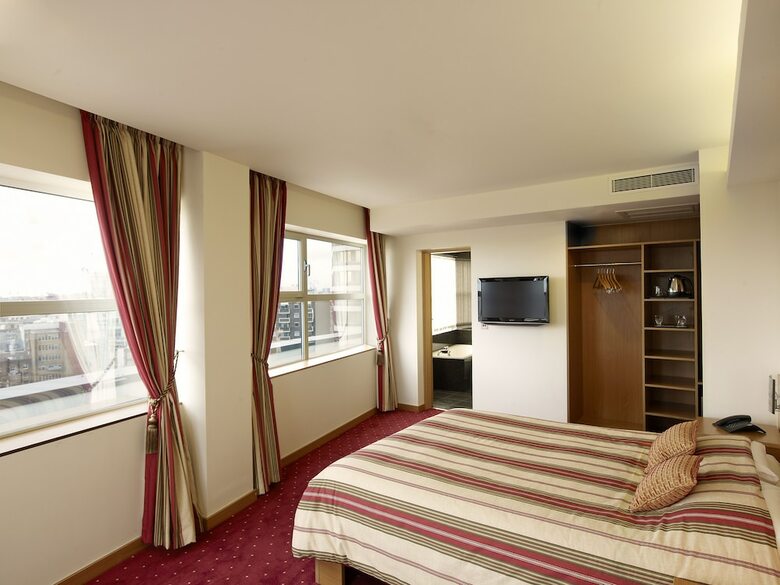 Hotel St Giles