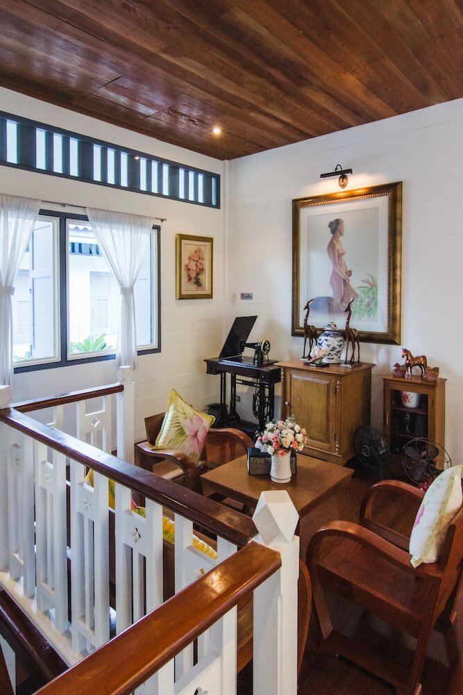 Hotel Baan Noppawong