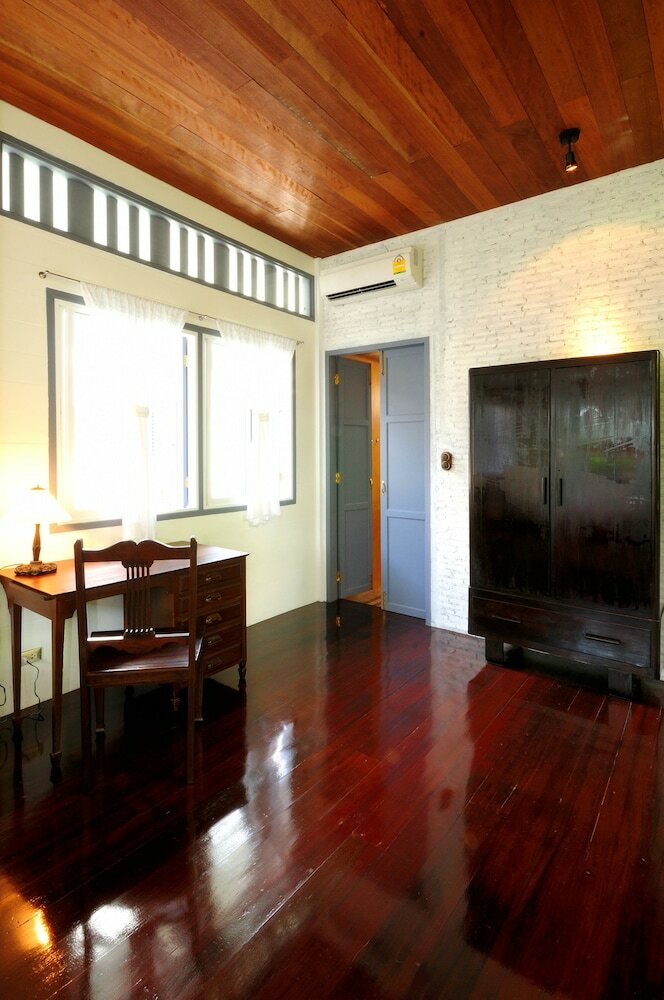 Hotel Baan Noppawong