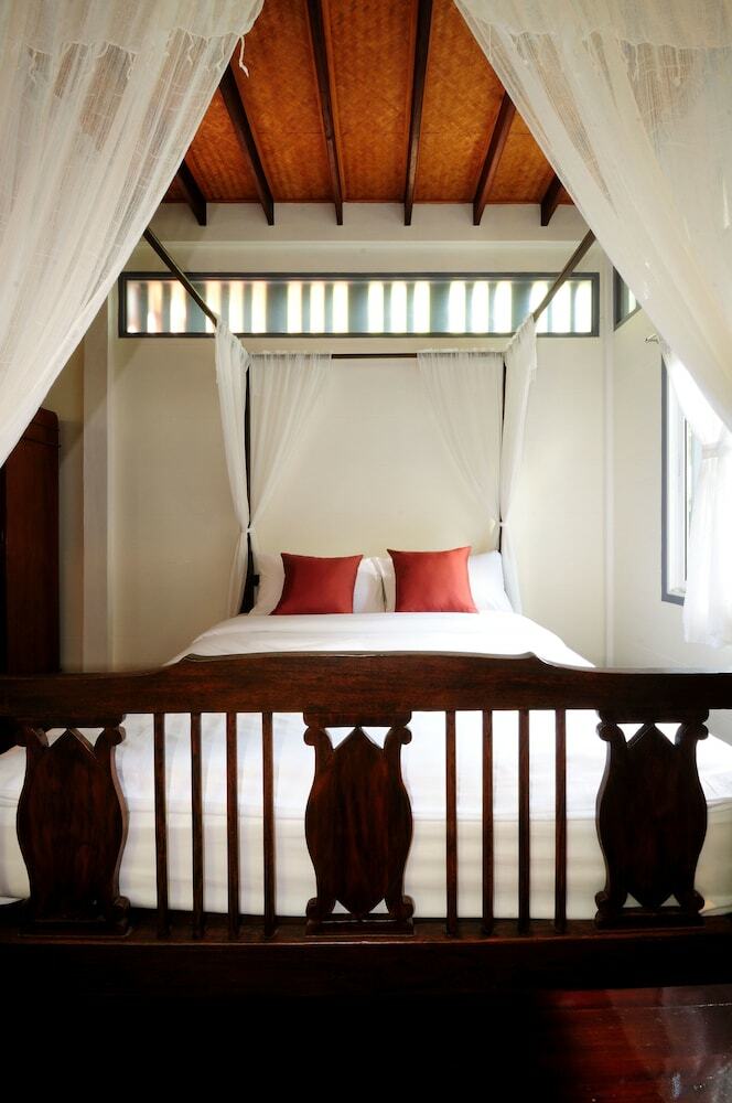Hotel Baan Noppawong