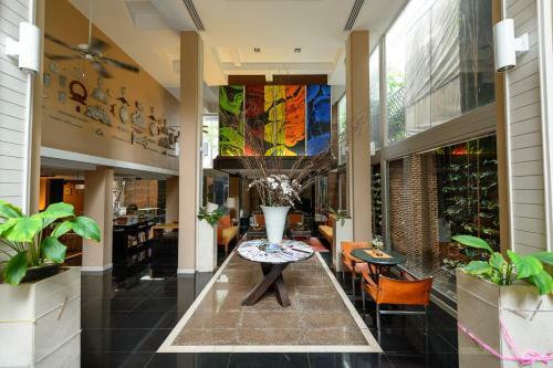 Hostal Silom Convent Garden