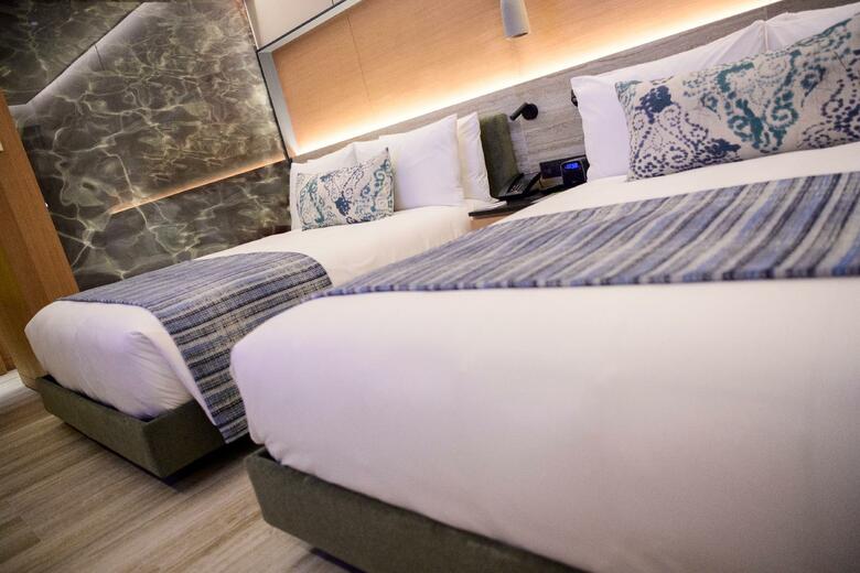 Hotel Renaissance Cancun Resort & Marina